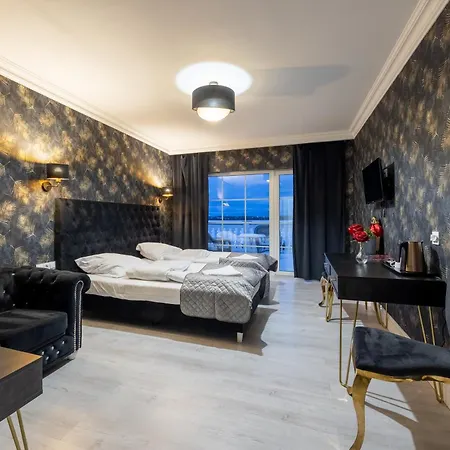 مزرعة للإقامة Dworek Kurowski شتشيتسين