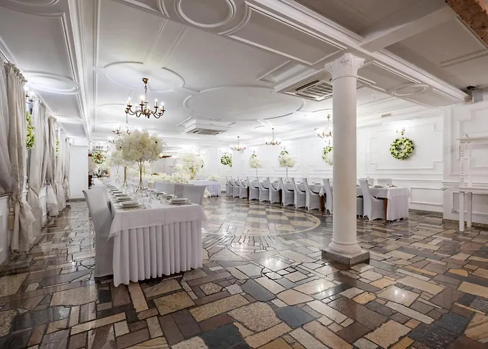 Dworek Kurowski Agroturismo *