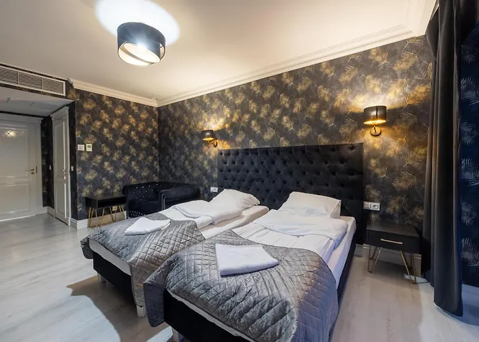 Dworek Kurowski Farm stay *